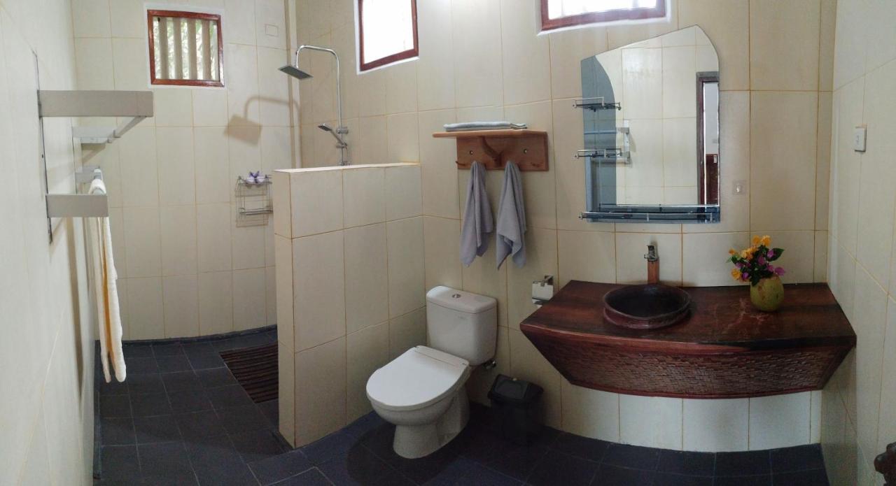 New Raya - Nias Beach Bungalows Lagudri 외부 사진